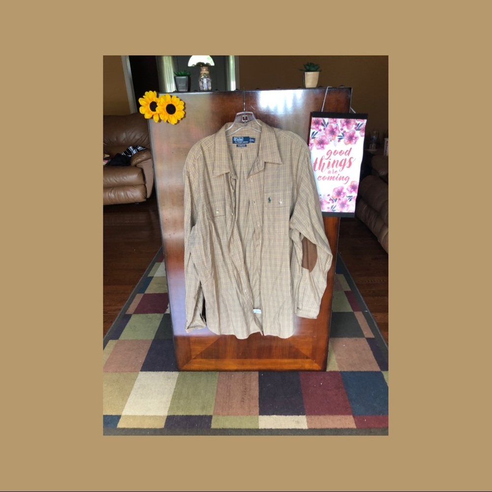 Men’s Polo Button Down